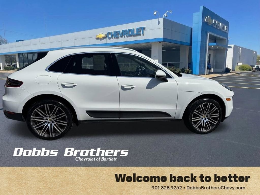 2018 Porsche Macan S